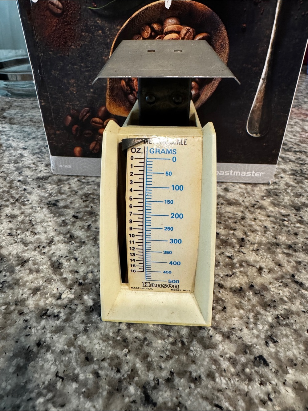 Vintage-Style Cream Kitchen Scale with Blue Markings